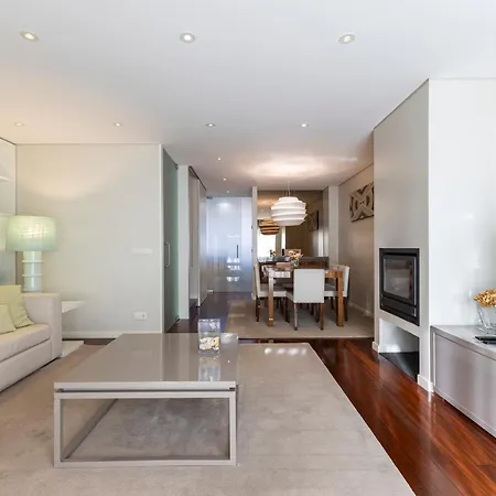 Front Cabedelo 비아나도카스텔로